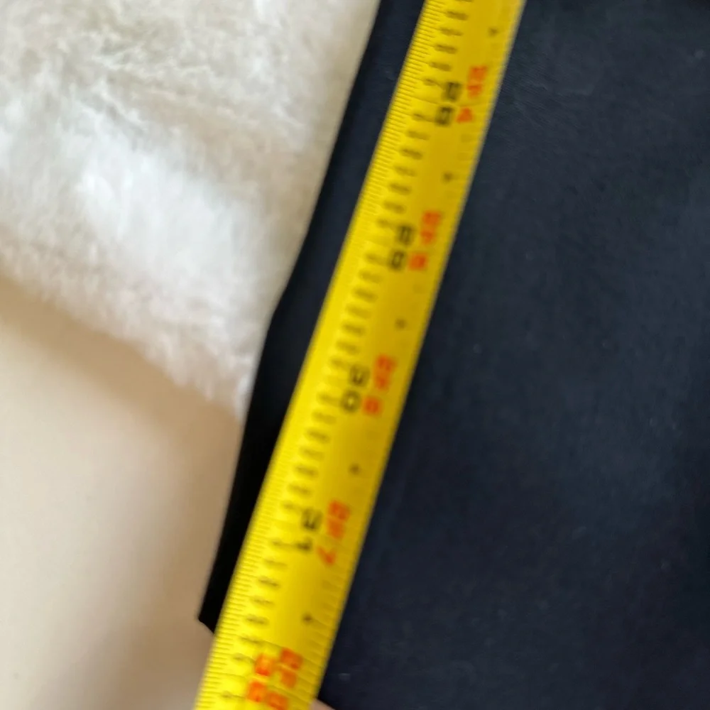 Barry men suit jacket and pants are size 40/32